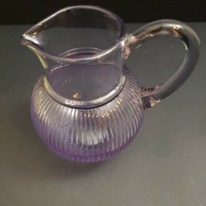 Ribbed Vase PURPLE  LILAC VIOLET 5.75” TALL Gift Vase Preowned  Creamer Syrup